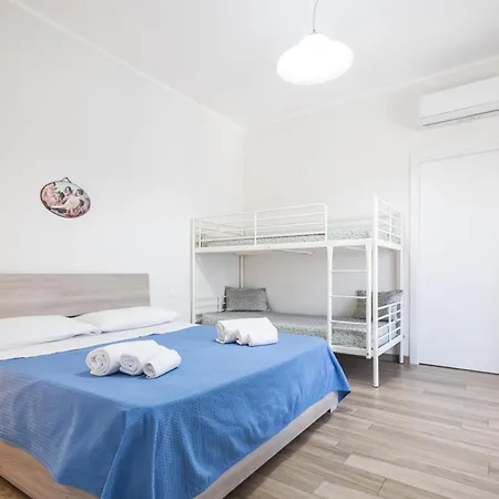 Gimon Apartment *