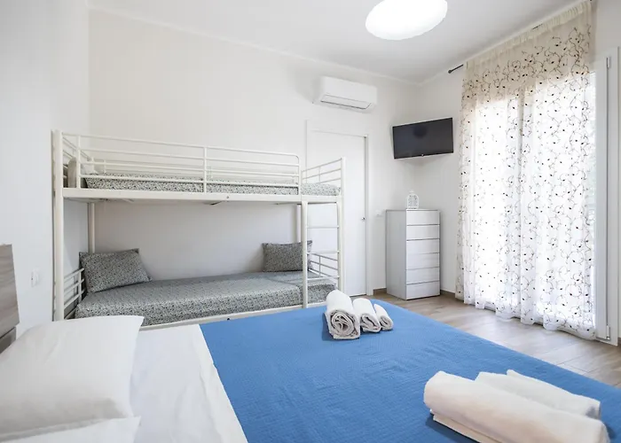 A Due Passi Dal Mare *